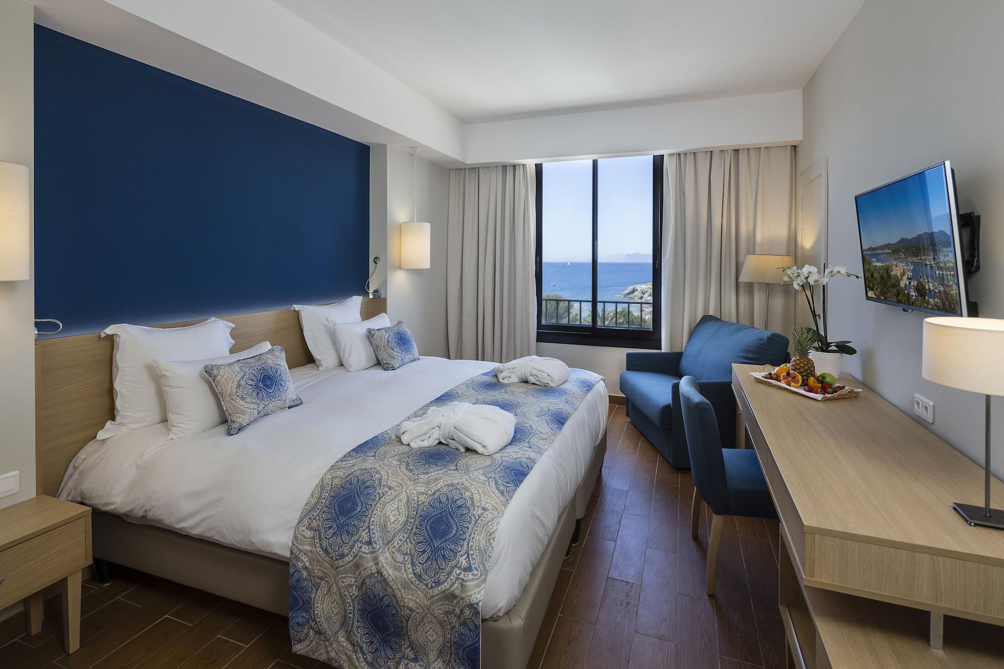 Hotel Helios & Spa - Ile Des Embiez Six-Fours-les-Plages Exteriör bild
